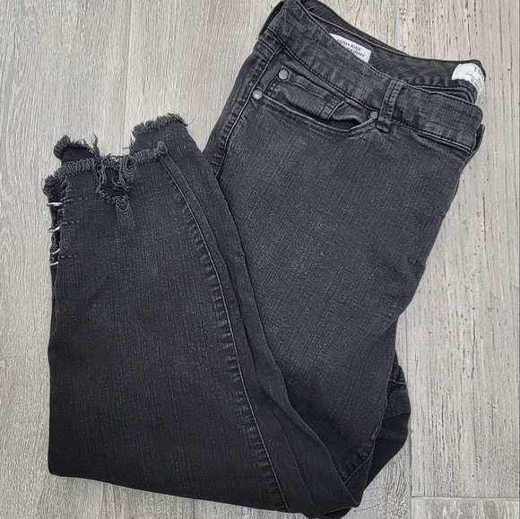 🌟HOST PICK🌟 Torrid High Rise Ultra Skinny Black 22 - Picture 3 of 16